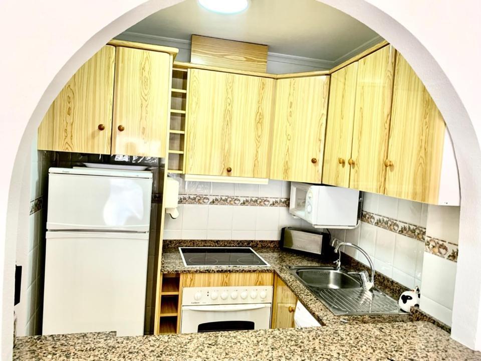 De Vacaciones Apartment ตอร์เรเวียคา ภายนอก รูปภาพ